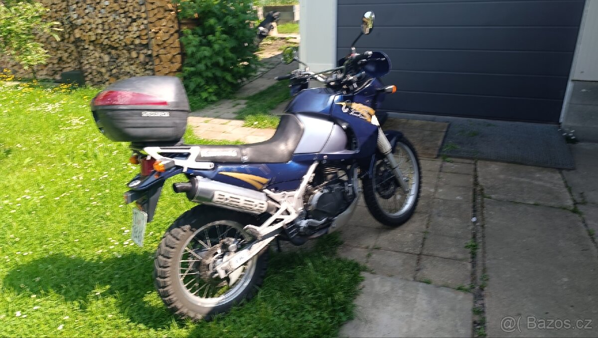 Kawasaki KLE 500