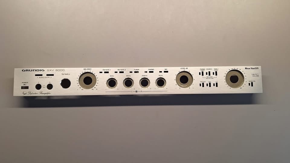 GRUNDIG SXV 6000 + Aktivní GRUNDIG Box 50 Professional - 5