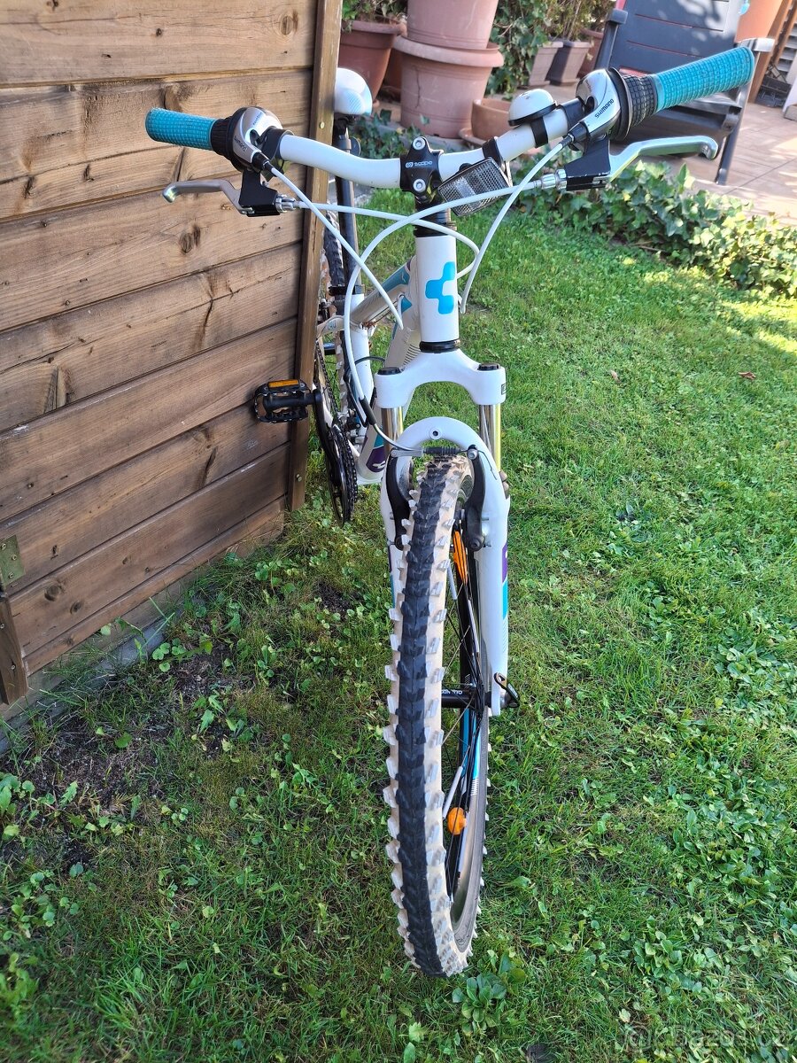 Prodam detske kolo CUBE - 5