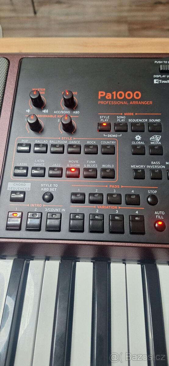 Prodám KORG PA 1000 - 5