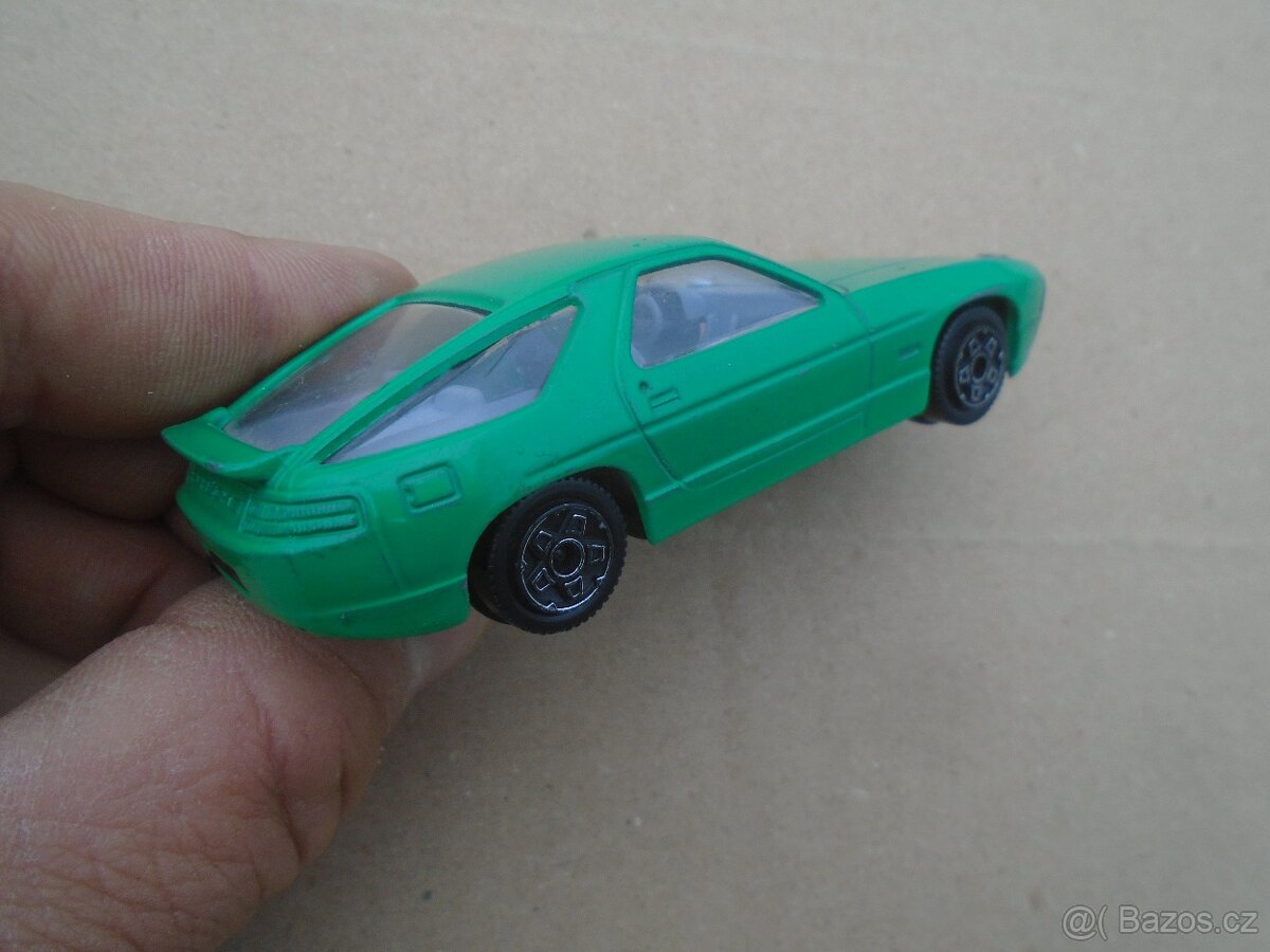 Hračka Porsche 928 Burago - 5