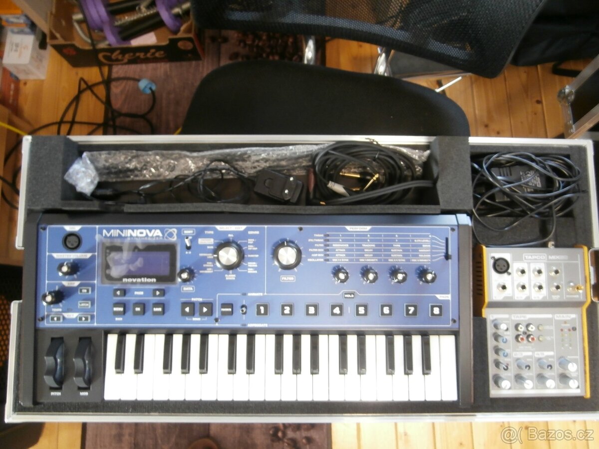 Novation Mininova - 5