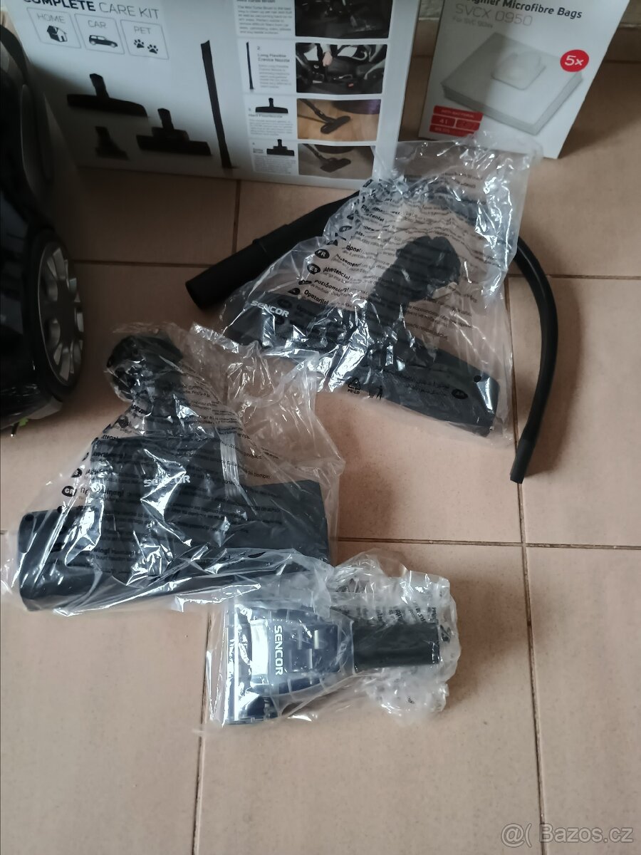 Vysavač Sencor SVC 9000 BK - 5