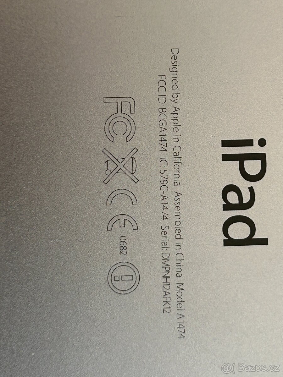 Apple iPad Air 64GB - 5