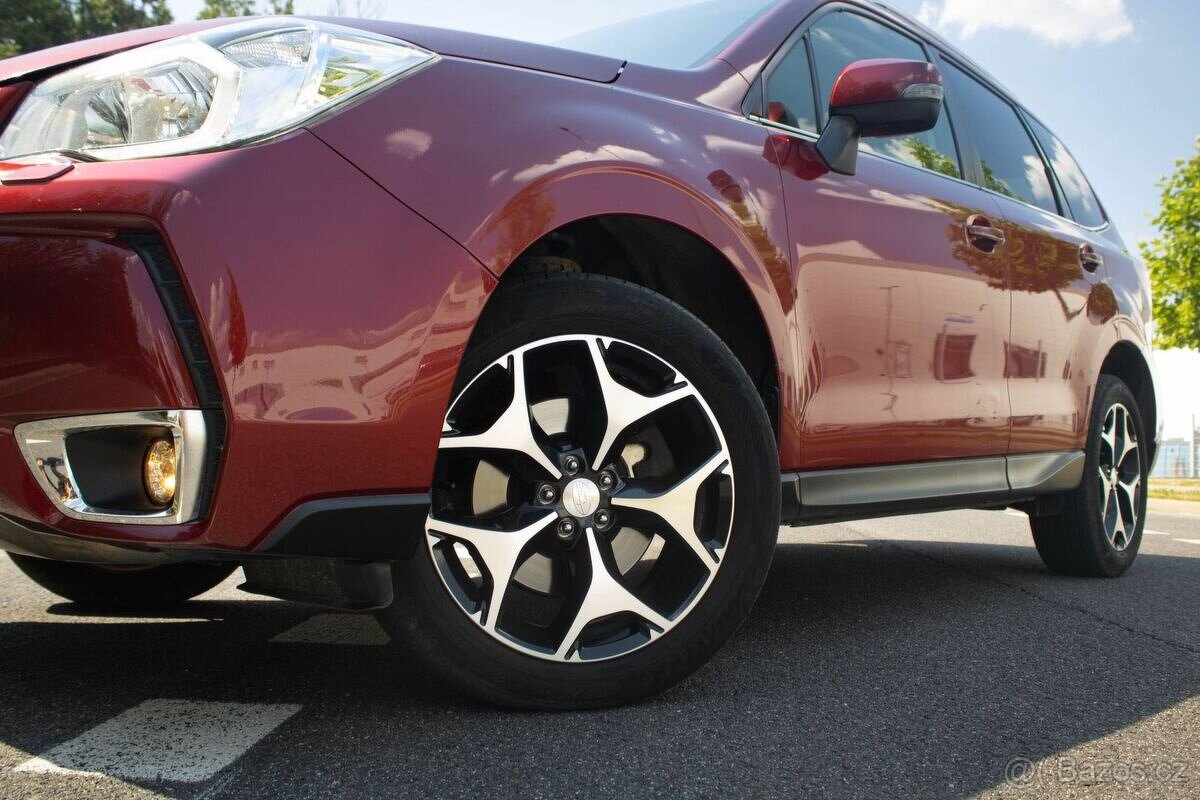 Subaru Forester 2,0 XT AWD - 5