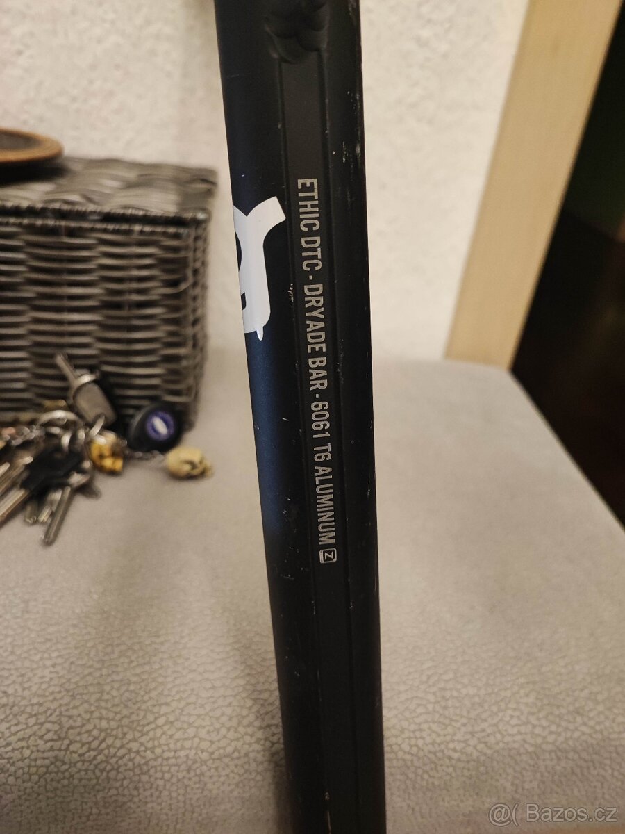 Prodám používanou koloběžku Ethic Erawan V1 rainbow - 5