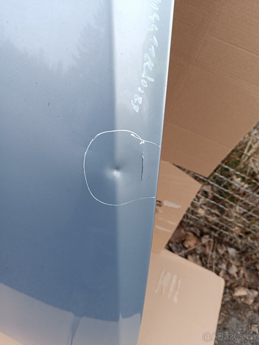 Skoda Octavia 2 facelift - přední kapota - 5