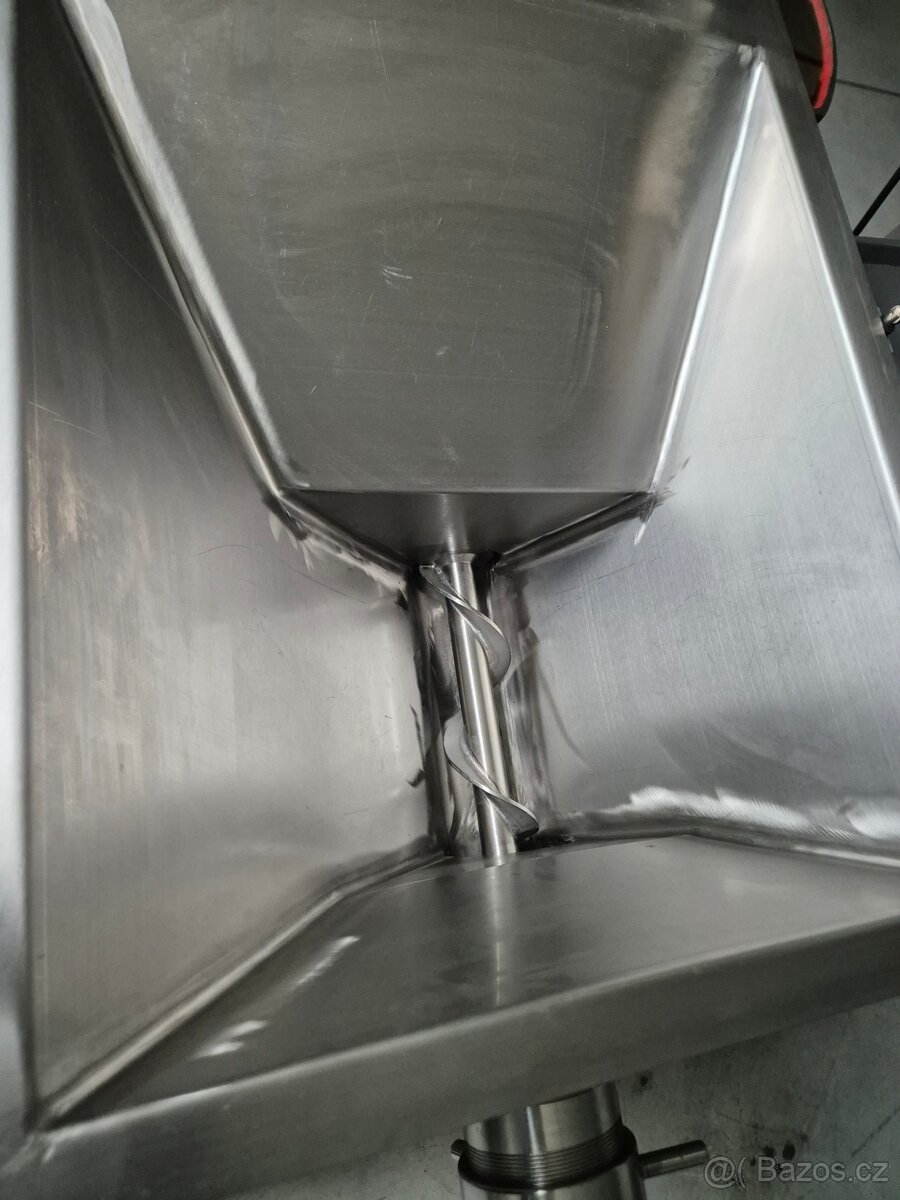 ŘEZAČKA MASA JR 100 MLÝNEK NA MASO VLČEK - 5