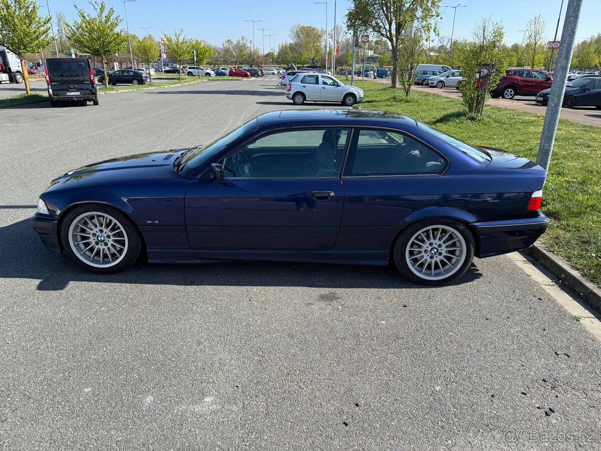 BMW E36 Coupe 320i - 5
