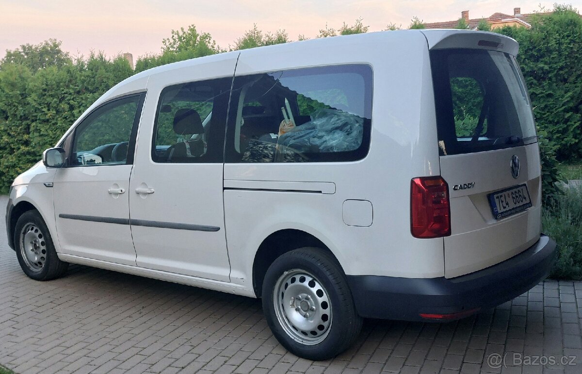VW Caddy Maxi 2.0 TDI 7 MÍST - 5