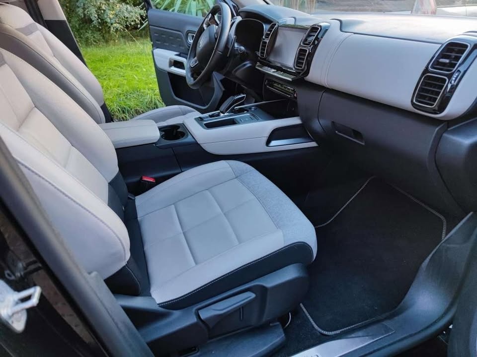 Citroen C5 Aircross Plugin Shine 225k, 35 000km top stav DPH