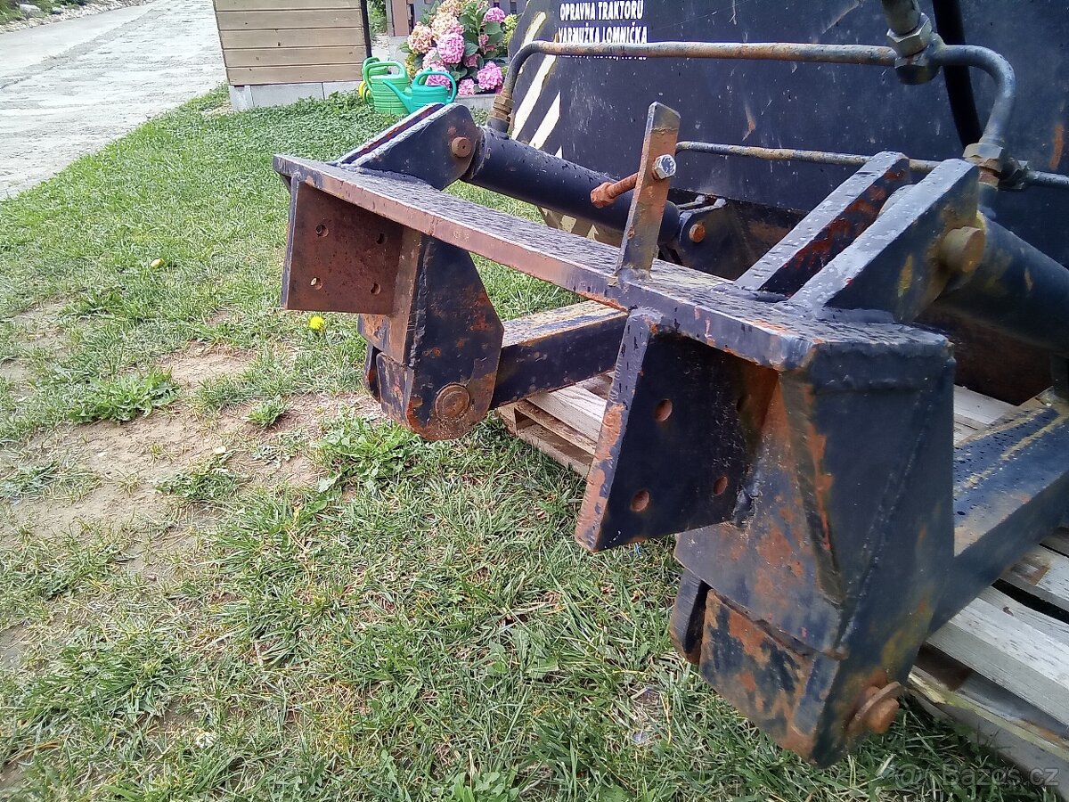 Přední radlice na traktor - 5