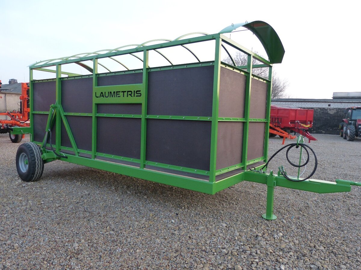 Přepravník zvířat traktorový dobytčák LAUMETRIS - 5