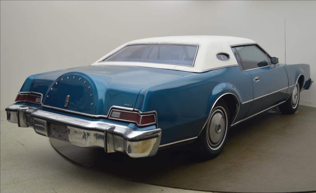 Lincoln Continental Mark IV. 7,5 V8 (158 kW) 1974 - 5