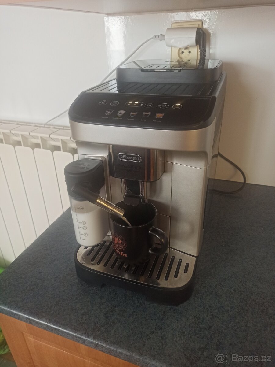 Automatický kávovar De'Longhi Magnifica Evo - 5