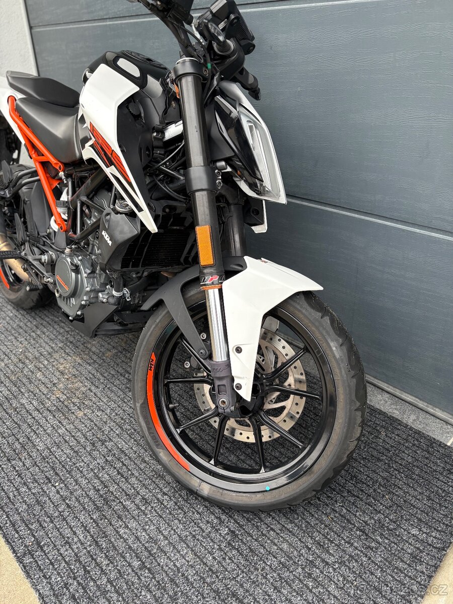 KTM Duke 125 - 5