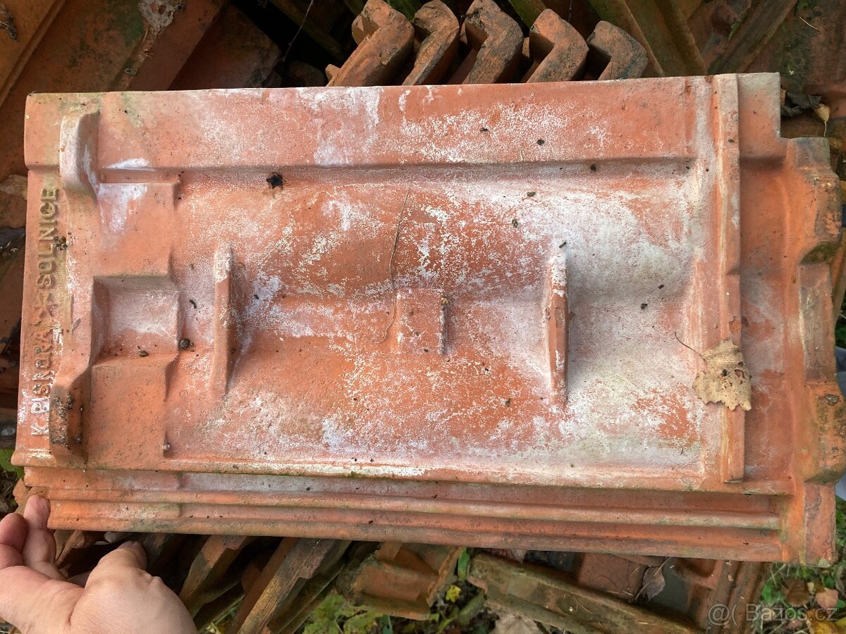 TAŠKY NA STŘECHU - 5