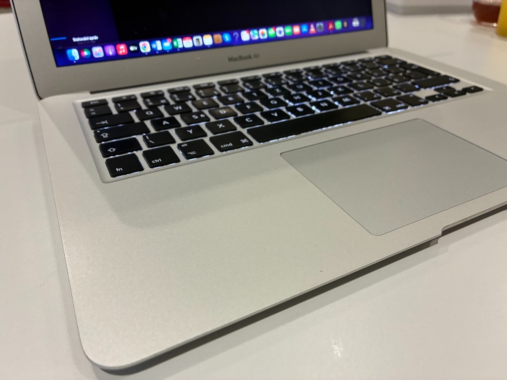 MacBook Air 13” 256GB 2017 - 5