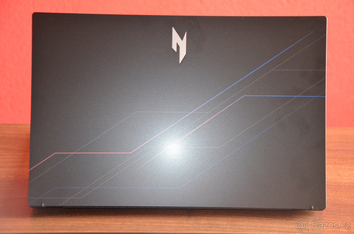 Acer Nitro V15 i7/16GB/SSD 1TB/RTX 5060 - 5