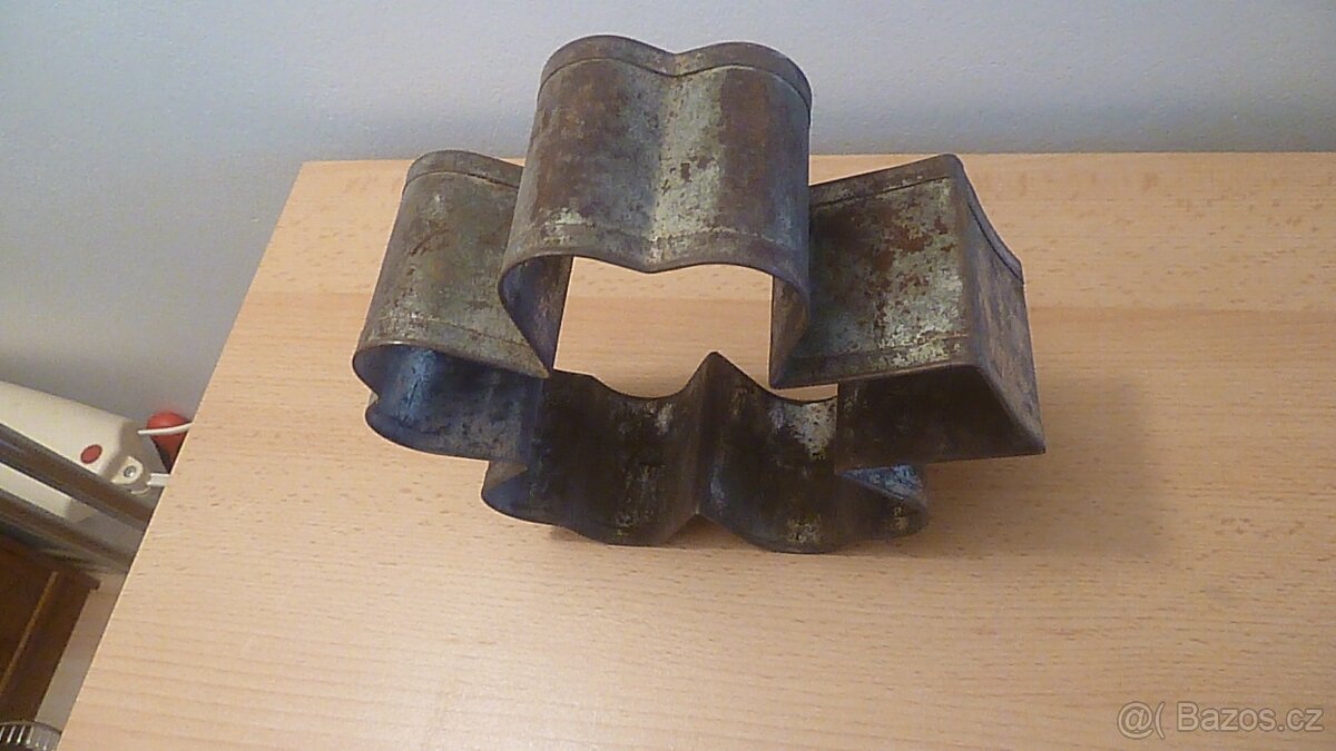 stará forma na dort/piškot čtyrlístek - 5