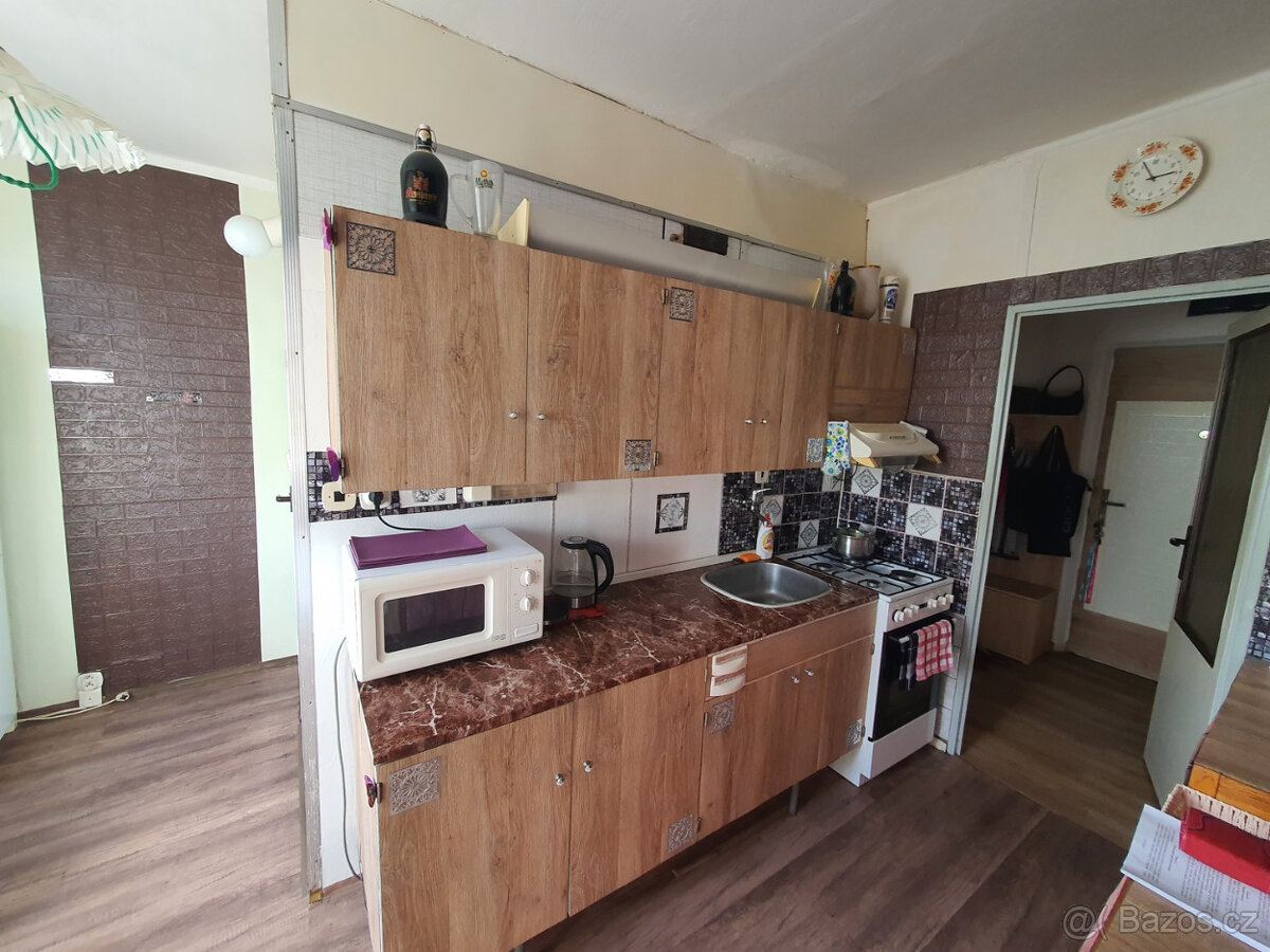 Prodej bytu 2+1 v Žandově. - 5