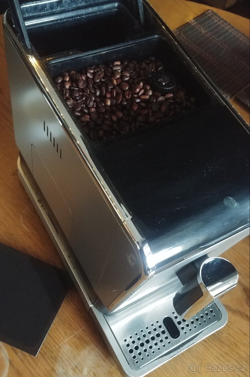 Automatický kávovat Tchibo Esperto Caffé - 5