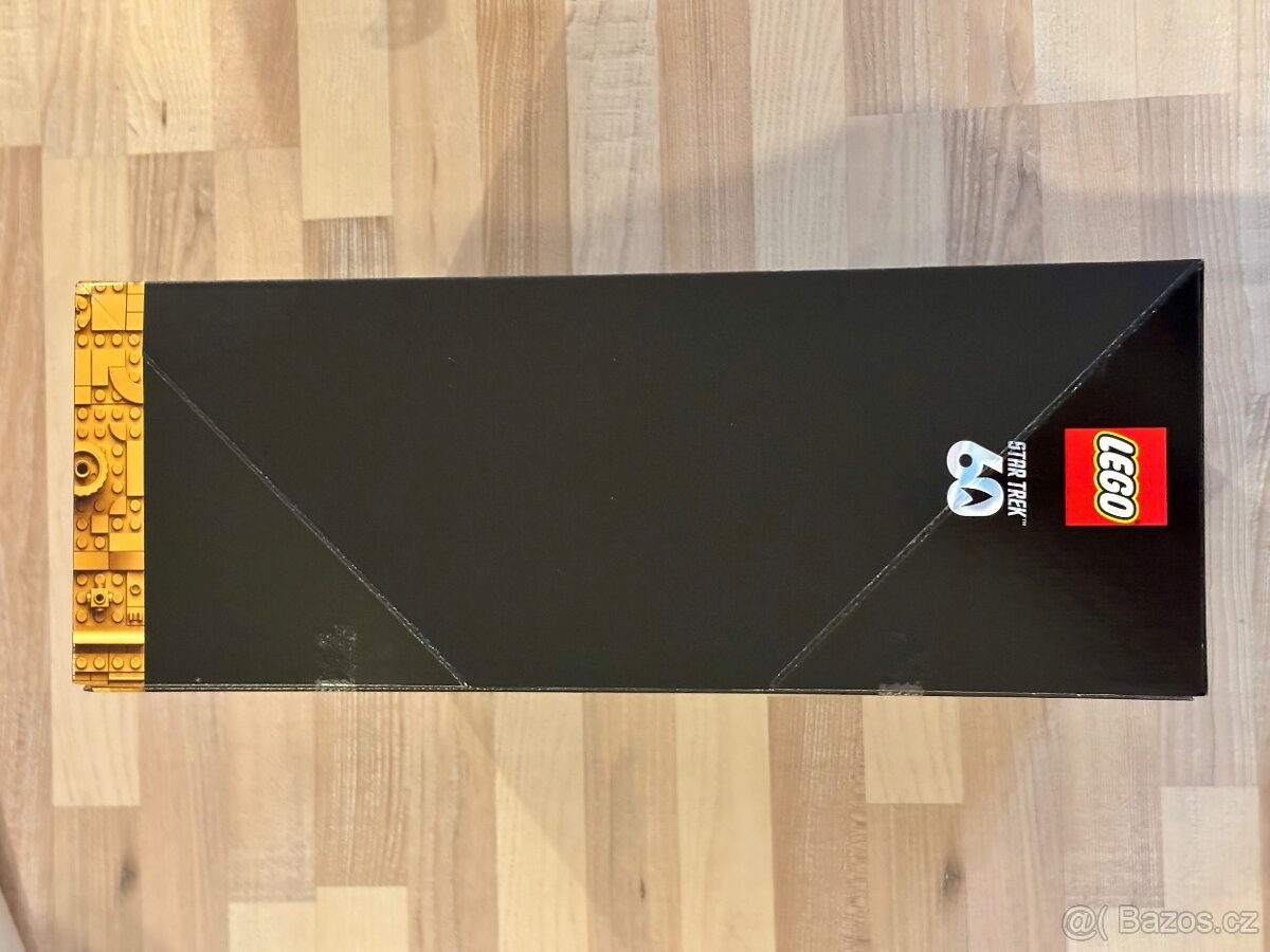 LEGO Star Trek 10356 - 5