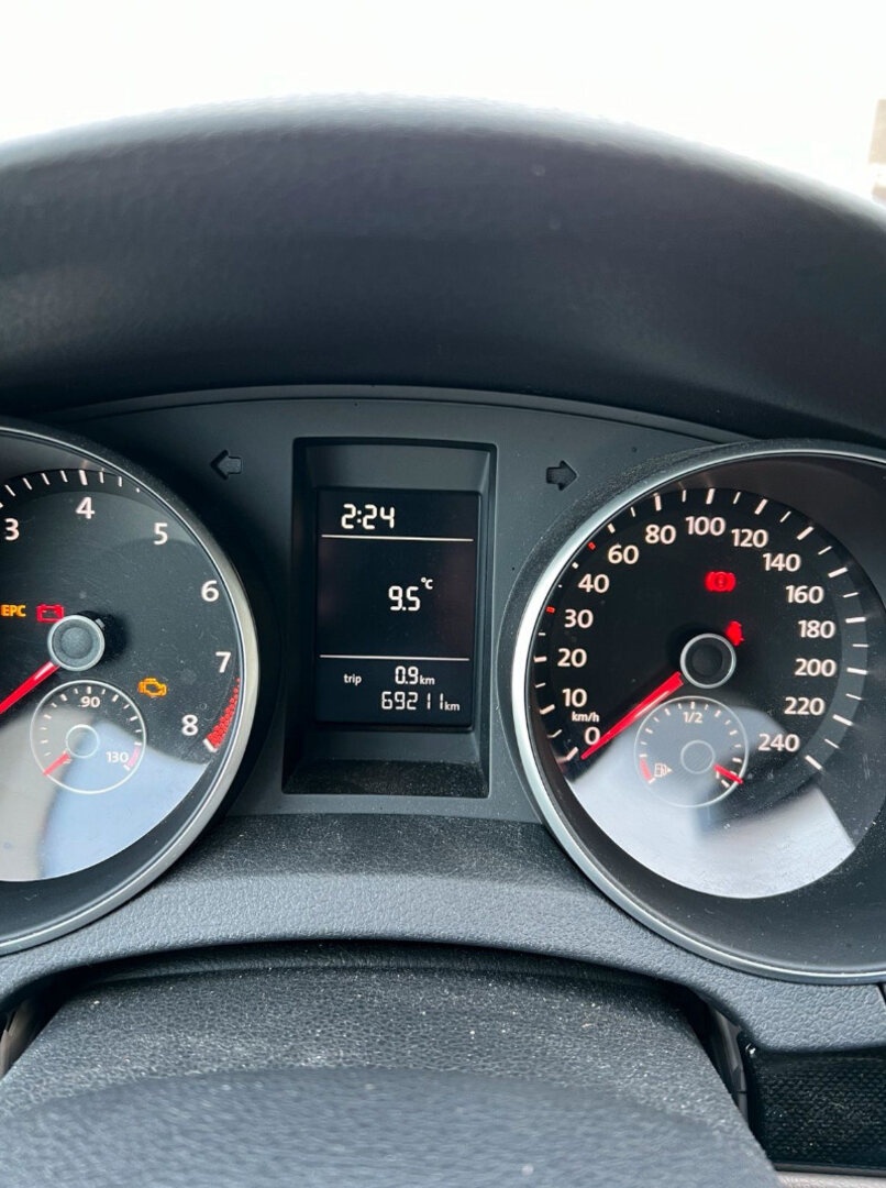 Volkswagen Golf 6 1.4 MPI 69tkm Černá metal - 5