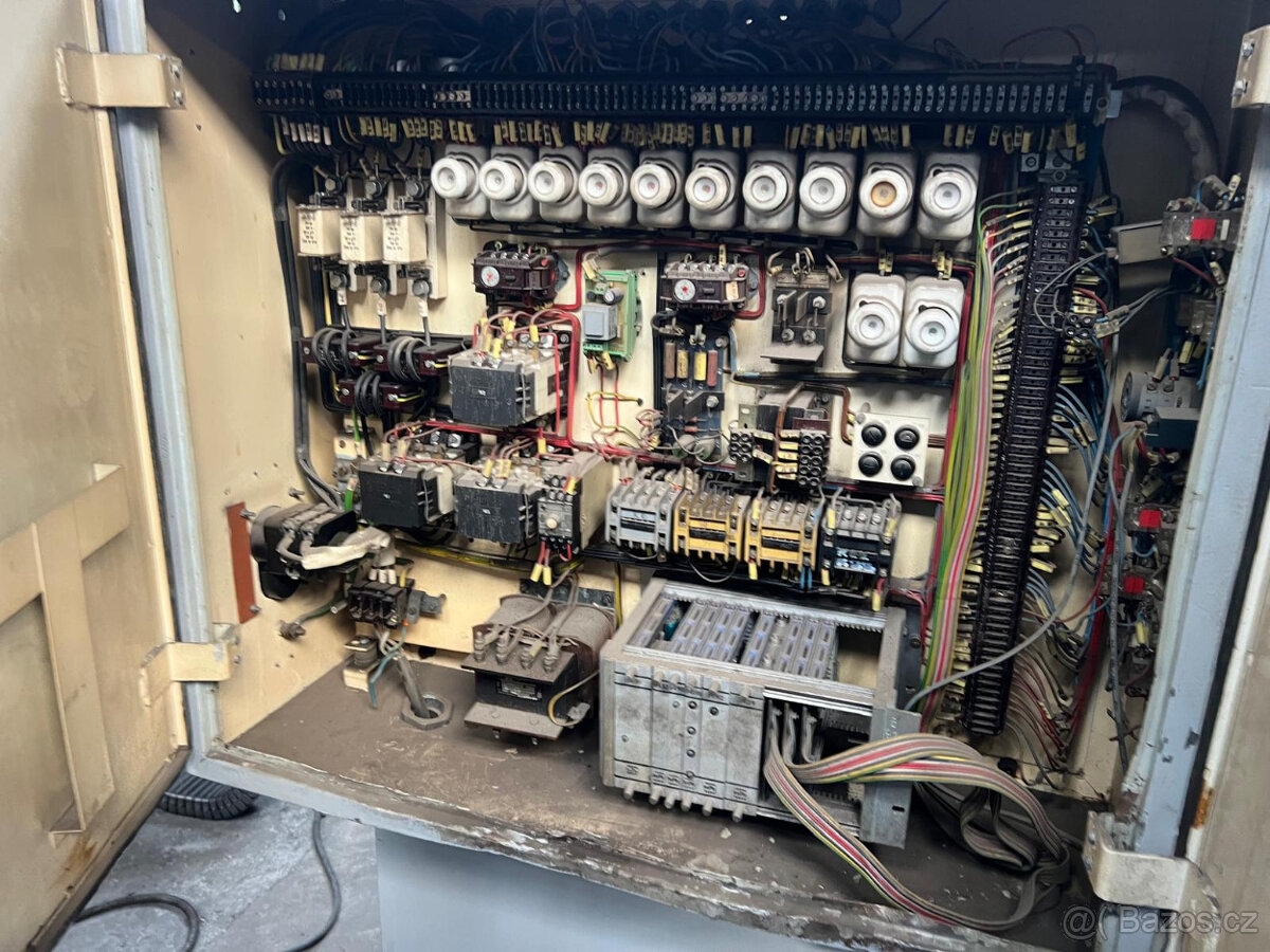 nůžky hydraulické tabulové CNTA 3150/ 6,3 A - 5