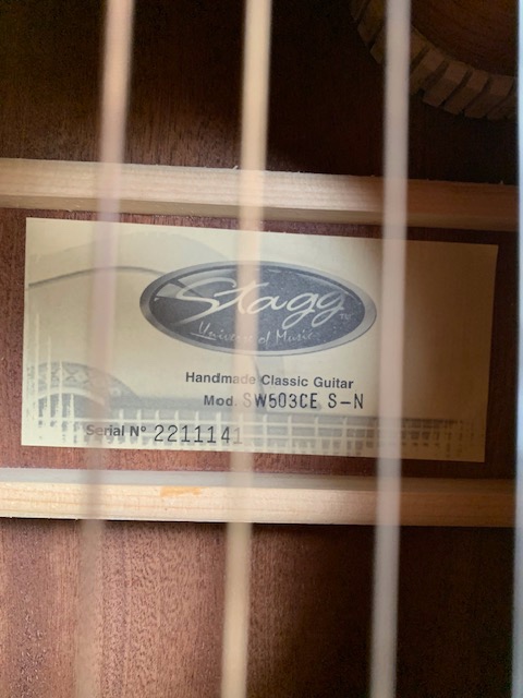 Elektroakustická kytara Stagg dreadnought - 5