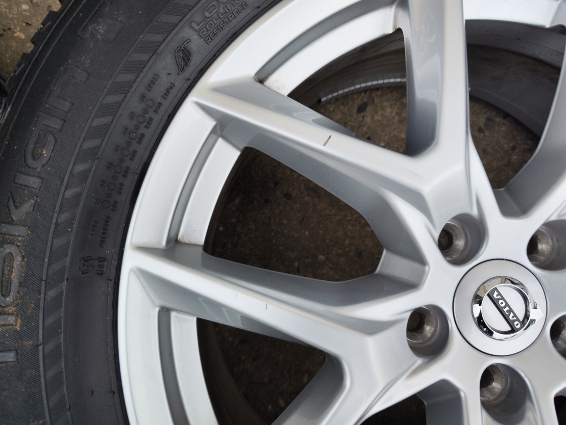 18"zimní alu 5x108 origo Volvo XC60 2.gen 235/60 Nokian - 5