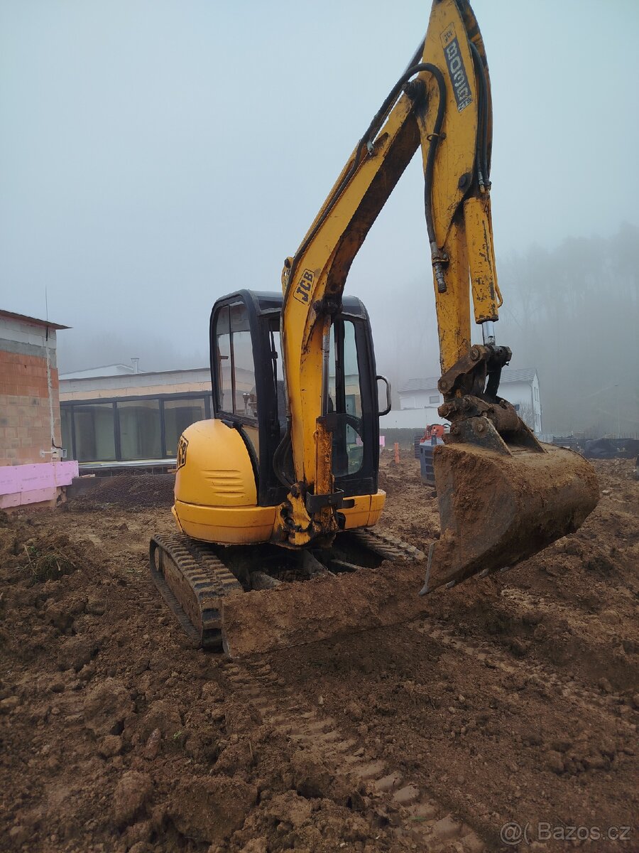 Pásový bagr JCB 8035 - 5