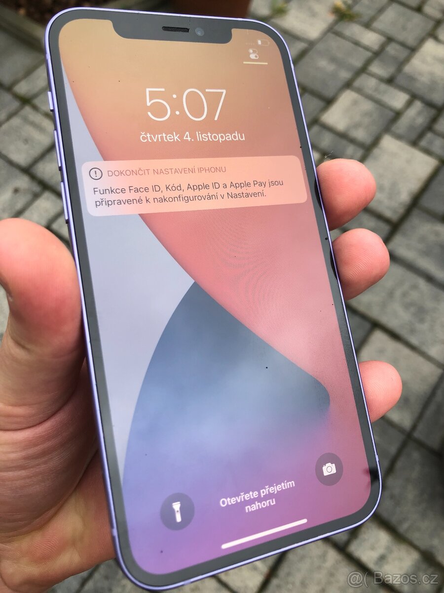 iPhone 12 128Gb v hezkém stavu, fialový...TOP - 5