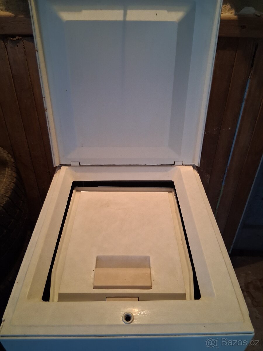 Pračka Whirlpool – horní plnění (Aqua Program) - 5