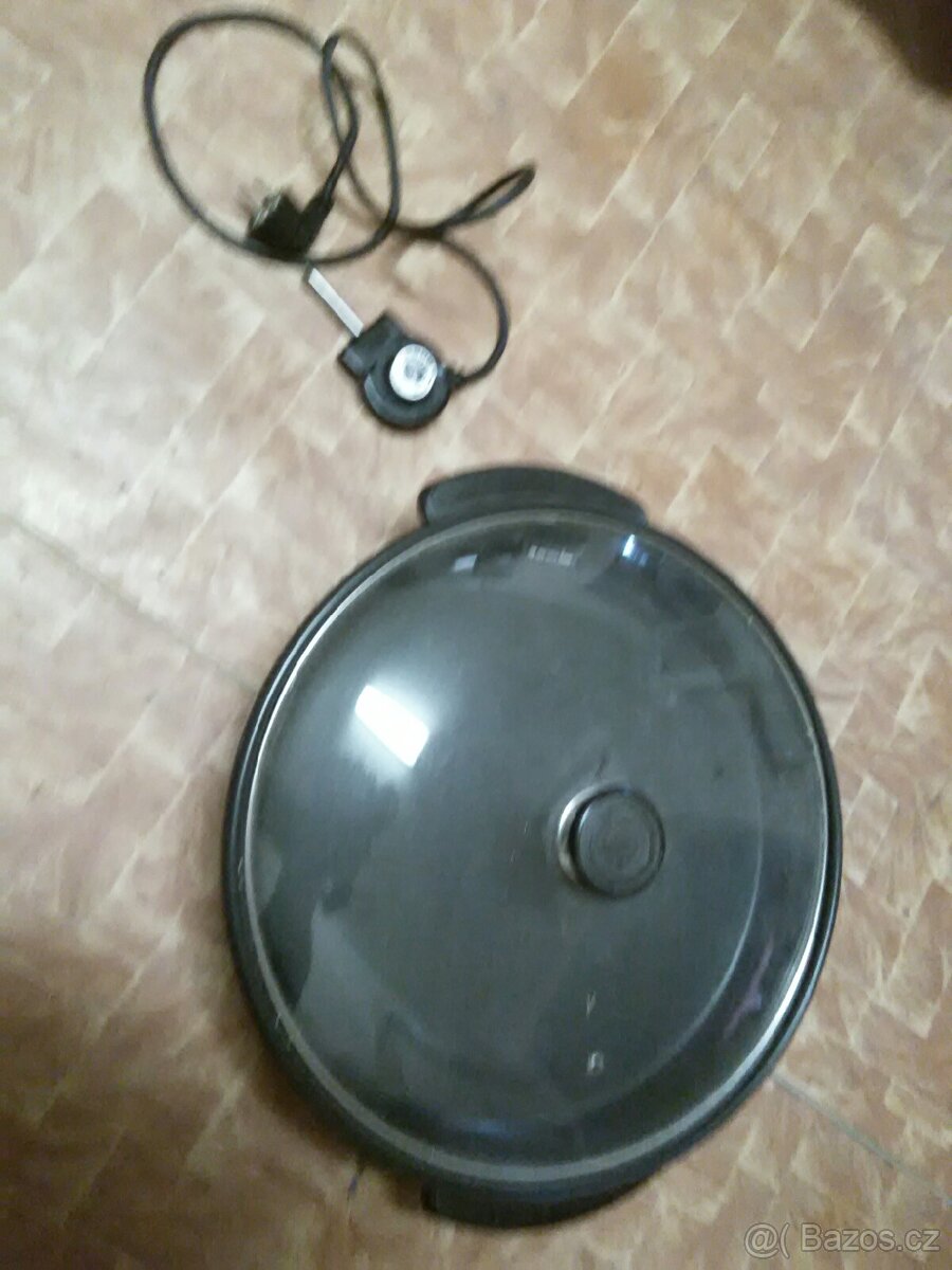 Elektrická pánev + hrnce - 5