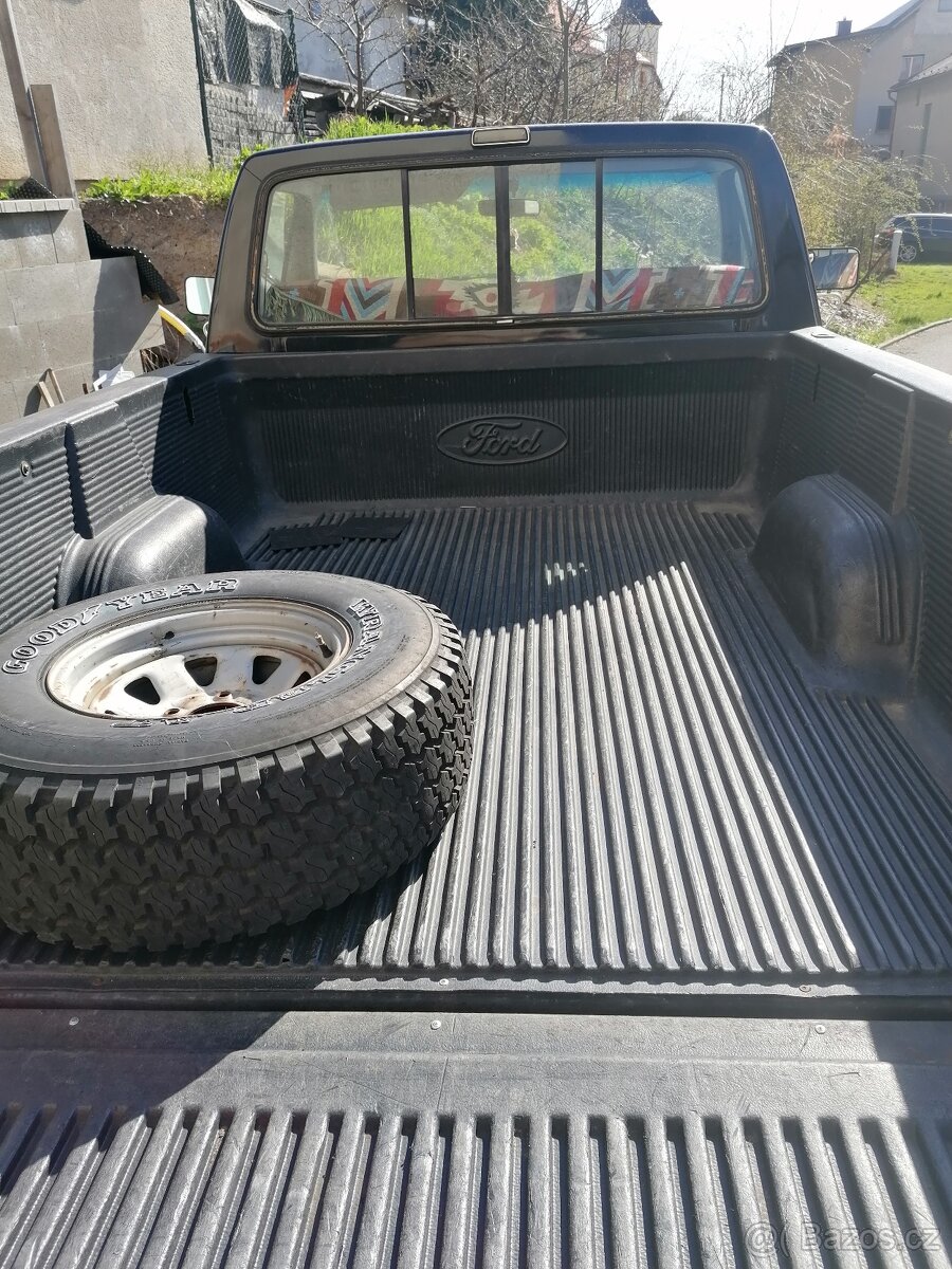 Ford f150 lariat xlt