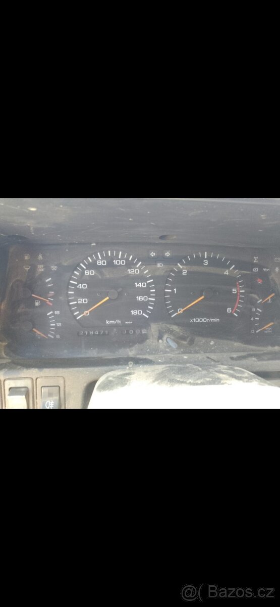 NISSAN PATROL Y60 KRATAS