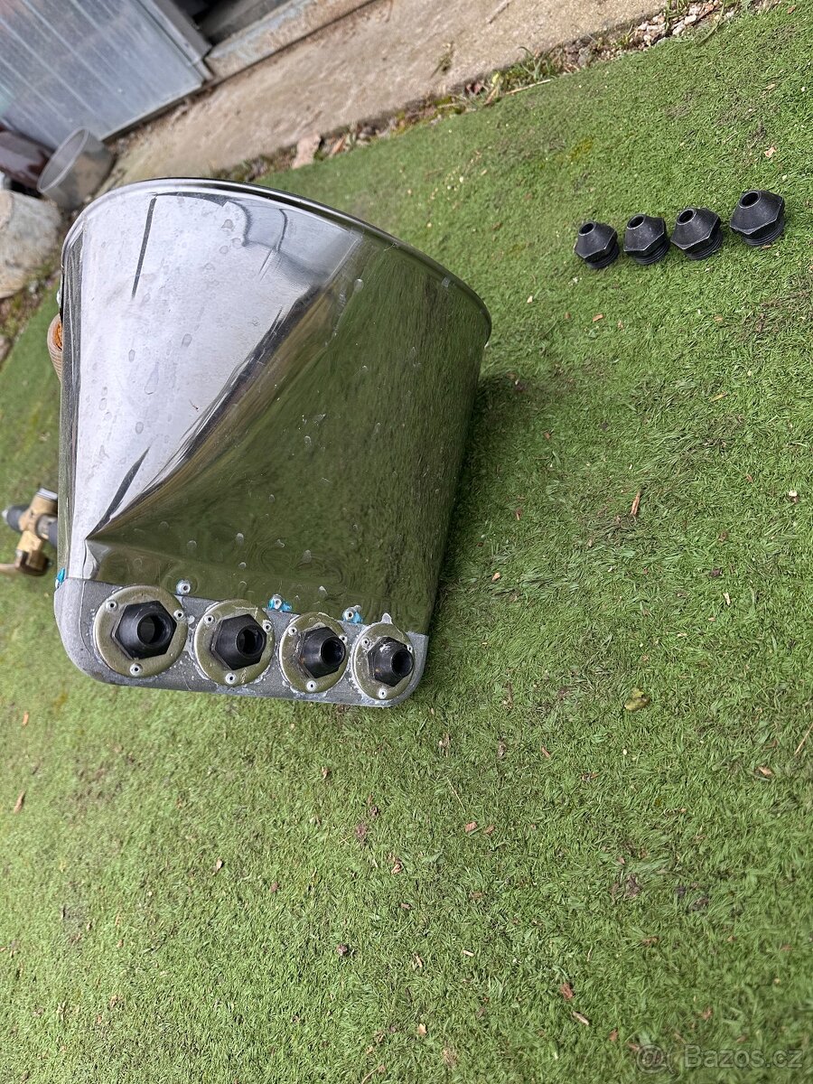 Stříkací pistole na omítky - 5