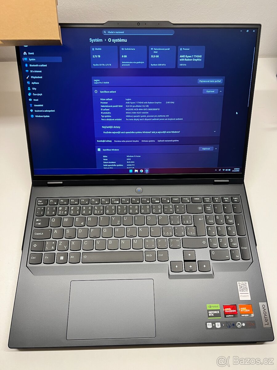 Lenovo Legion Pro 5 16ARX8 Onyx Grey kovový - RTX 4070 - 5