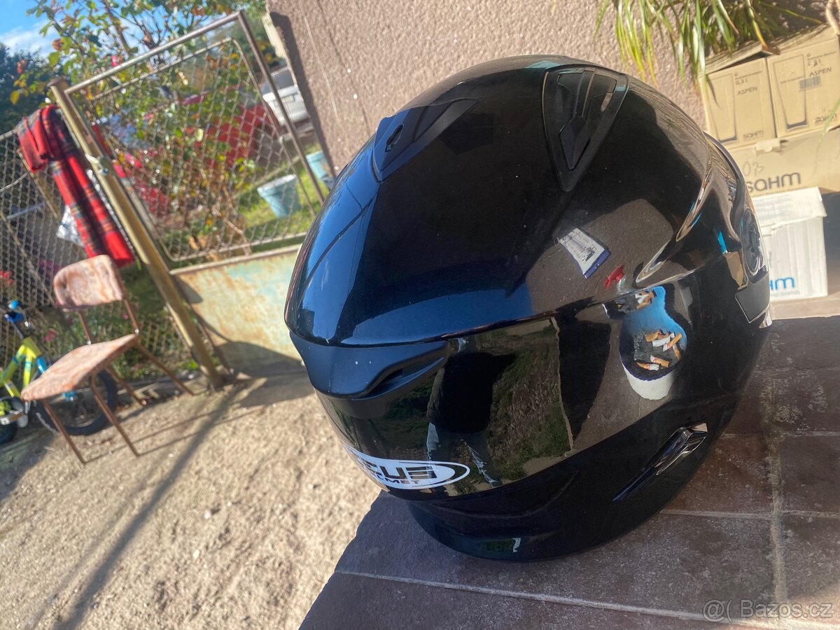 Přilba na motorku - 5
