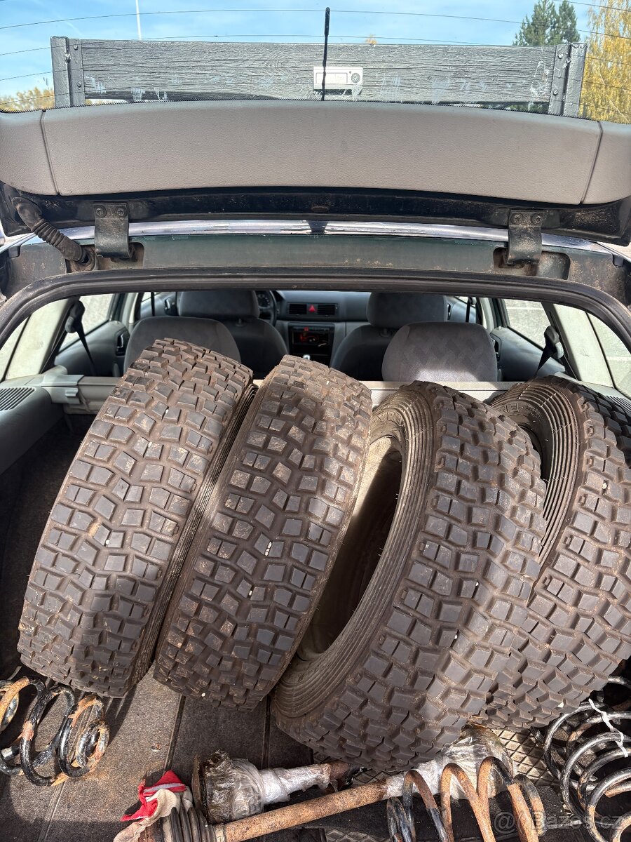 Škoda Octavia 1 66kw 4x4 - 5