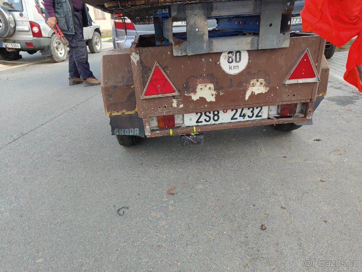 Kempík přívěsný vozík - 5