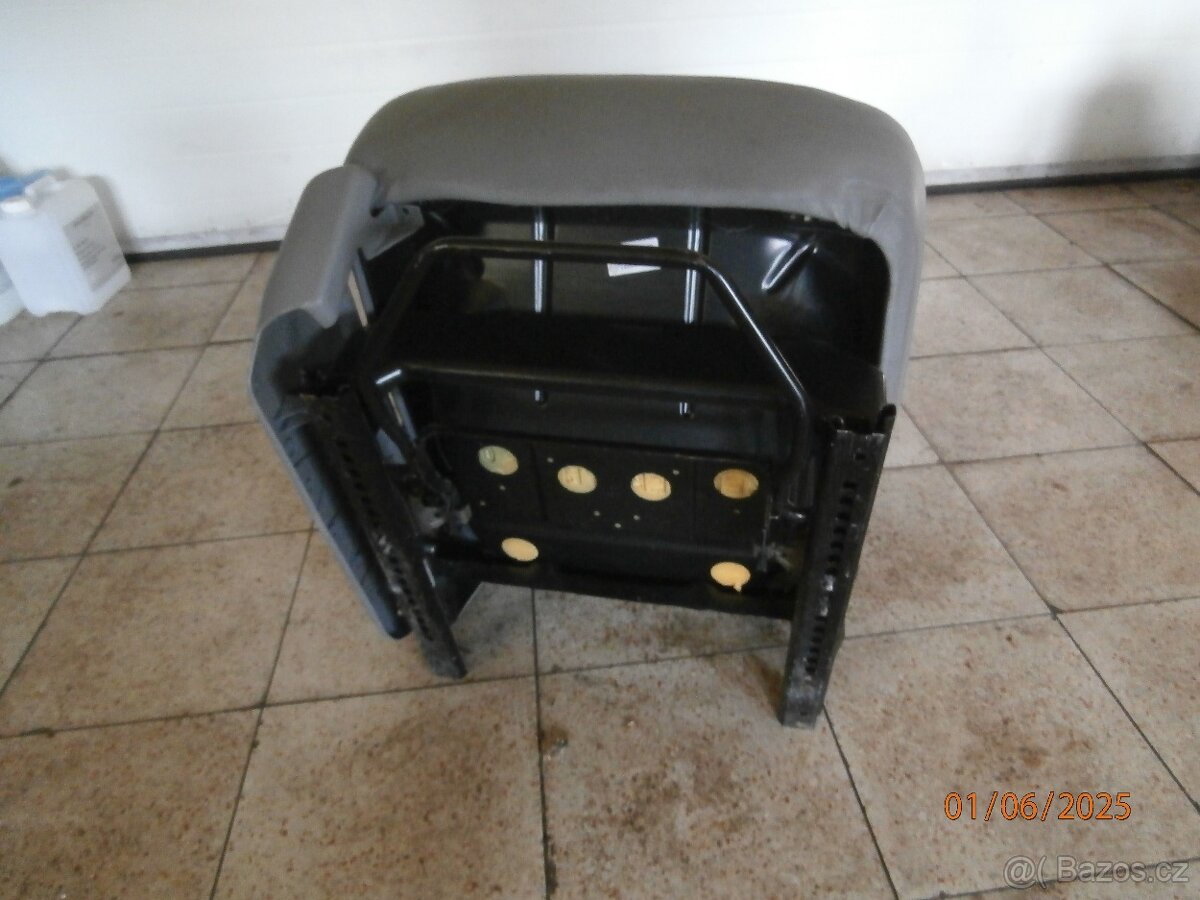 T5 SEDACKA RIDICE - 5