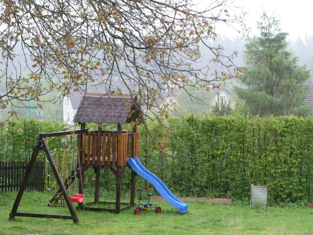 Prodám dětské hřiště s klouzačkou a houpačkou - 5