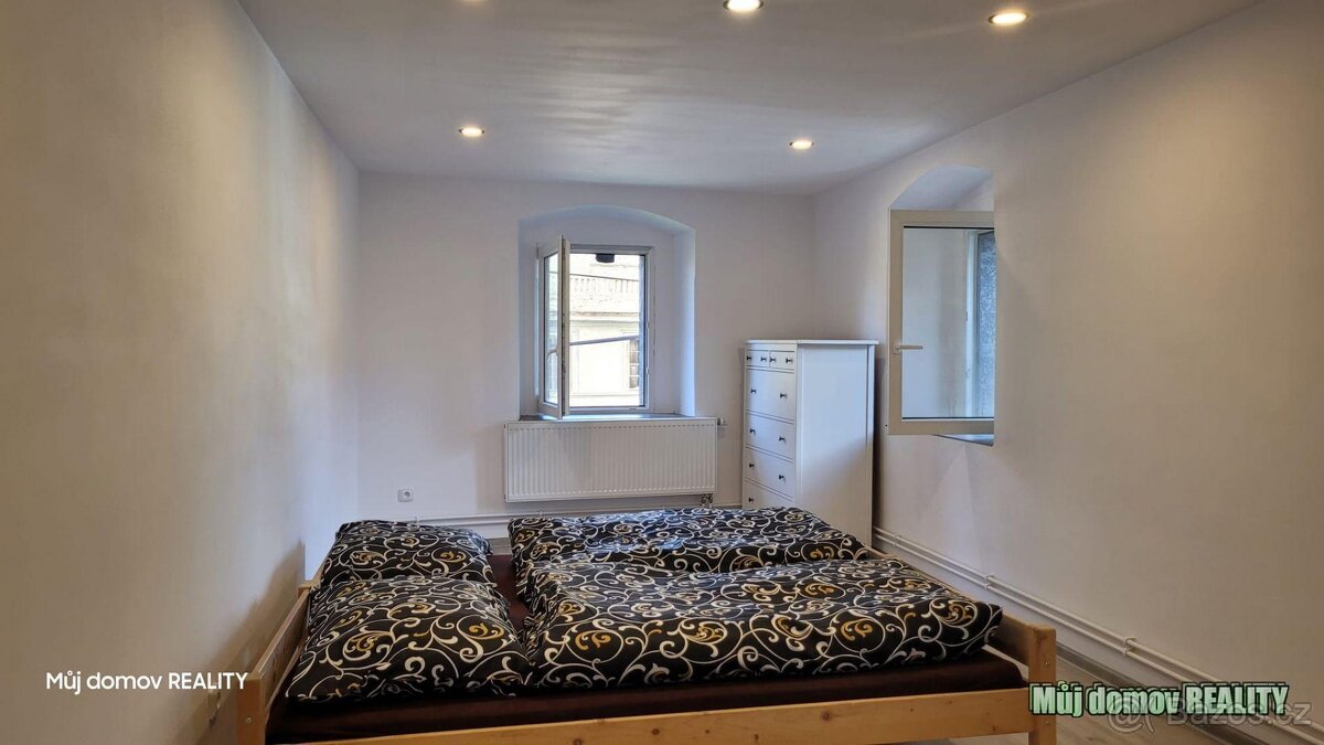 Prodej dvou rodinných dumu. Nabídka 2 atypických domů, Vruti - 5