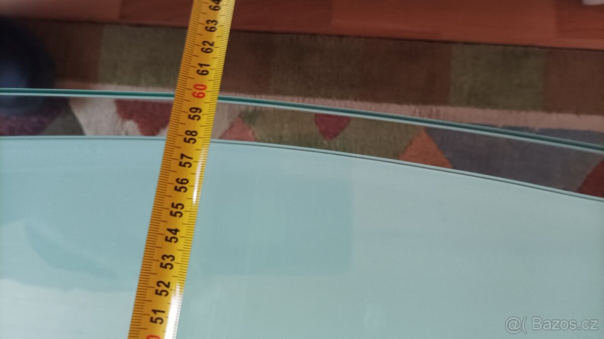 Skleněný konferenční stolek - 5