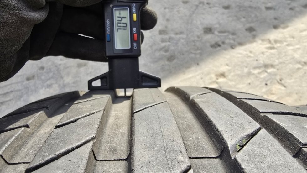 Letní pneu 225/45/18 Kumho - 5