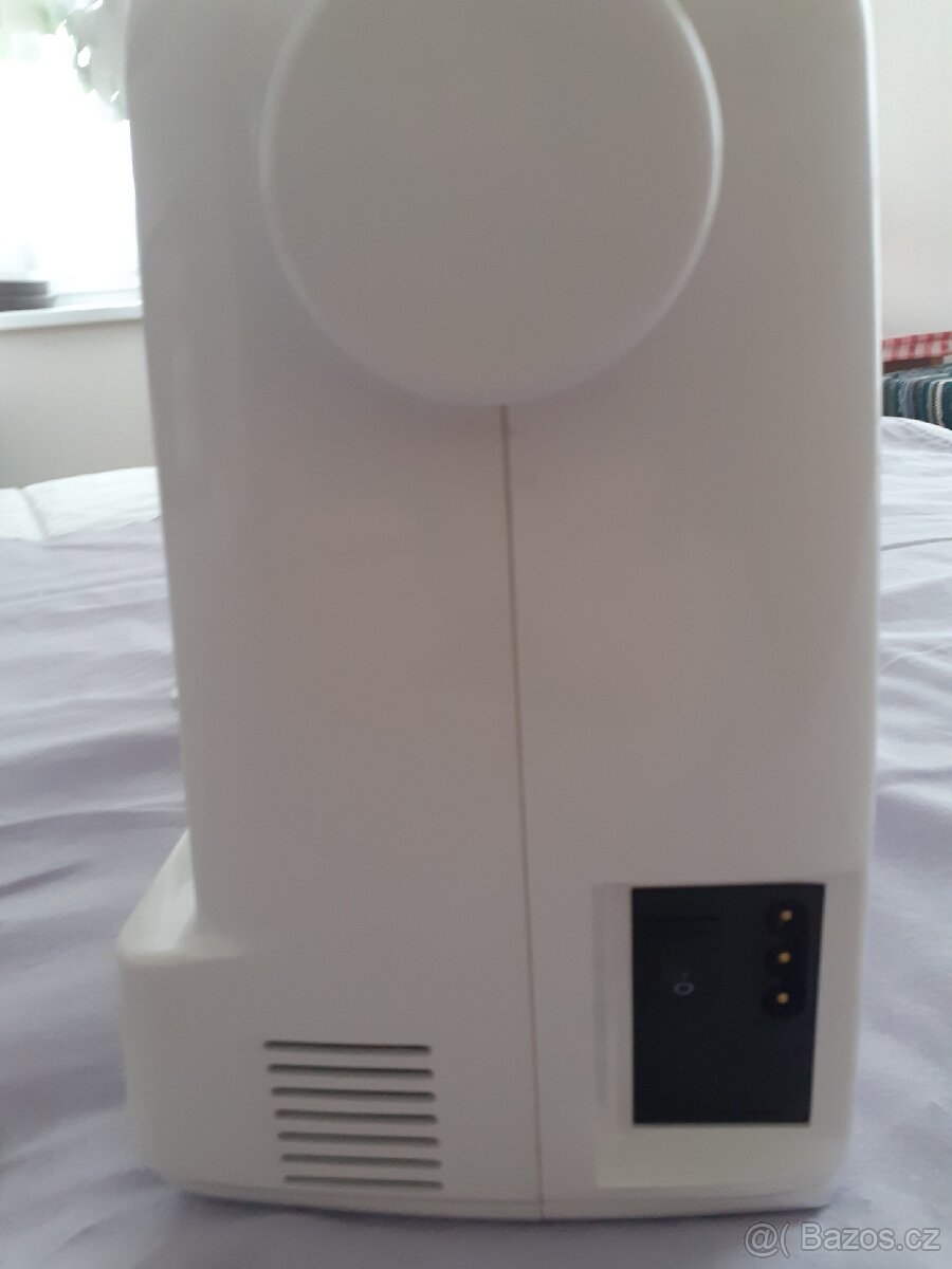 Šicí stroj, značka SINGER SM024 - RD. - 5