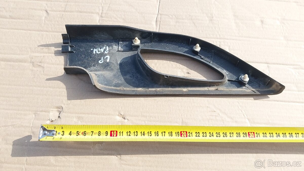 Nissan Pathfinder – Kryt hagusu LP - 5