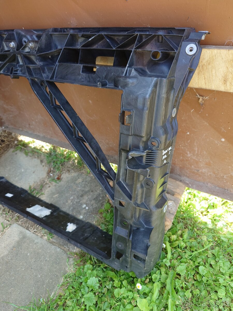 Chladičová stěna Škoda Fabia 3 - 5